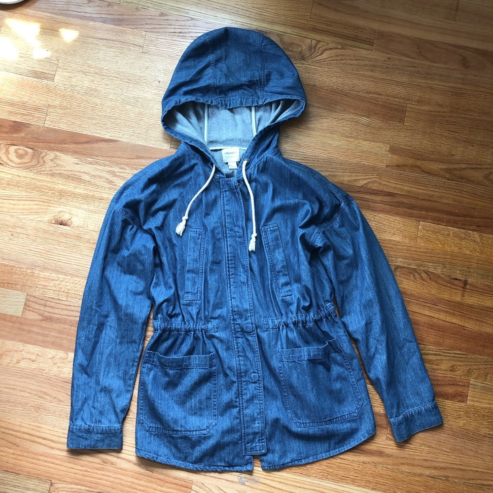 forever 21 cinched jean jacket! (size L)